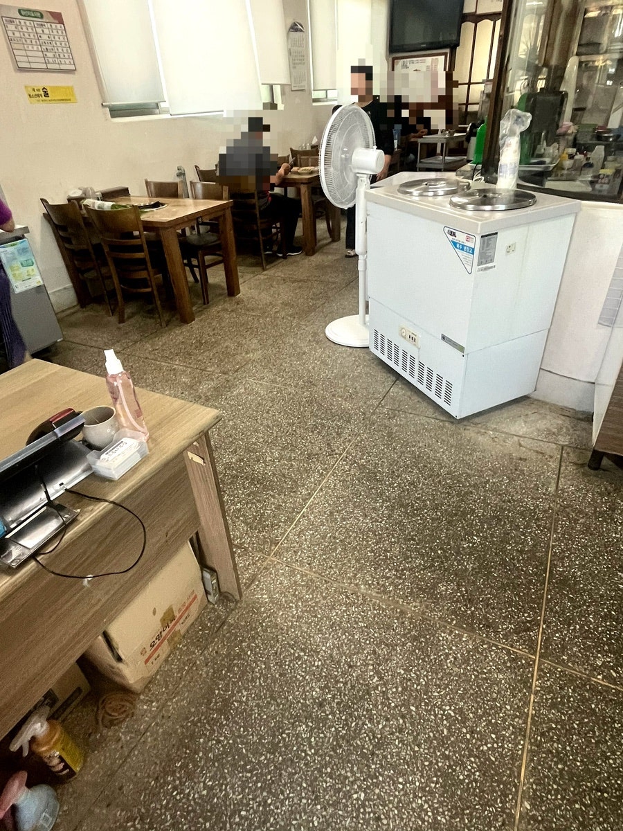 느릅나무집 사진 7