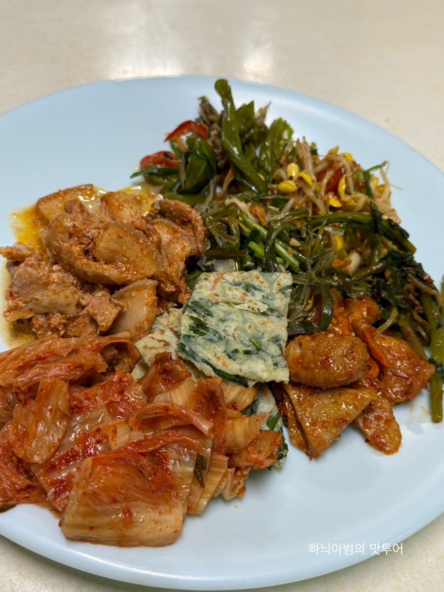 한교자율식당 사진 2