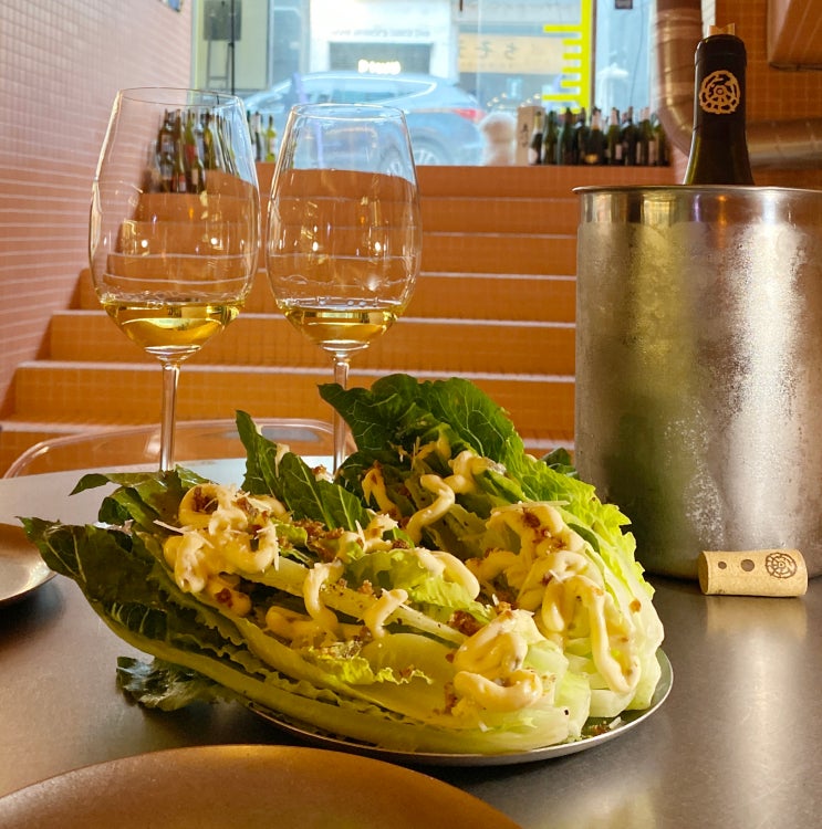  신당역 술집 싱크 SINK 캐주얼한 분위기의 DDP 근처 가성비 신당동 술집 와인바