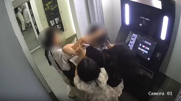 [하노이 한인타운 충격 <b>사건</b>] '<b>베트남</b> 여성 <b>폭행</b>' 한국인 여성... 