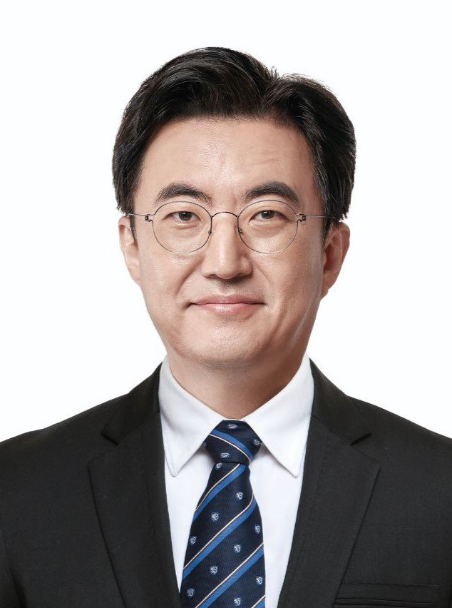 38년간 멈췄던 ‘개헌’… <b>김성회 의원</b>, “4년마다 논의하는... 