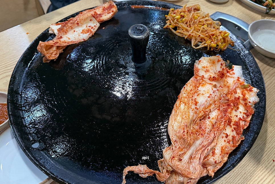 싹쓰리솥뚜껑김치삼겹살 고양점 사진 6