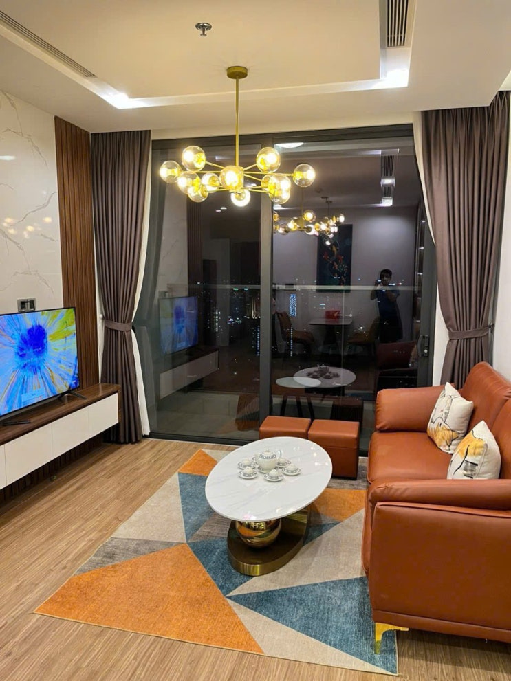  하노이 빈홈 메트로폴리스 M2 방2개 $1500 풀옵션 Vinhomes Metropolis [ 하노이 아파트 임대 ]