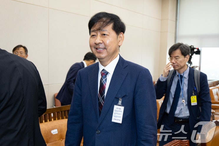 구윤철 장관 <b>후보자</b>의 인사<b>청문</b>회: 법인세 인상, 과세기반... 