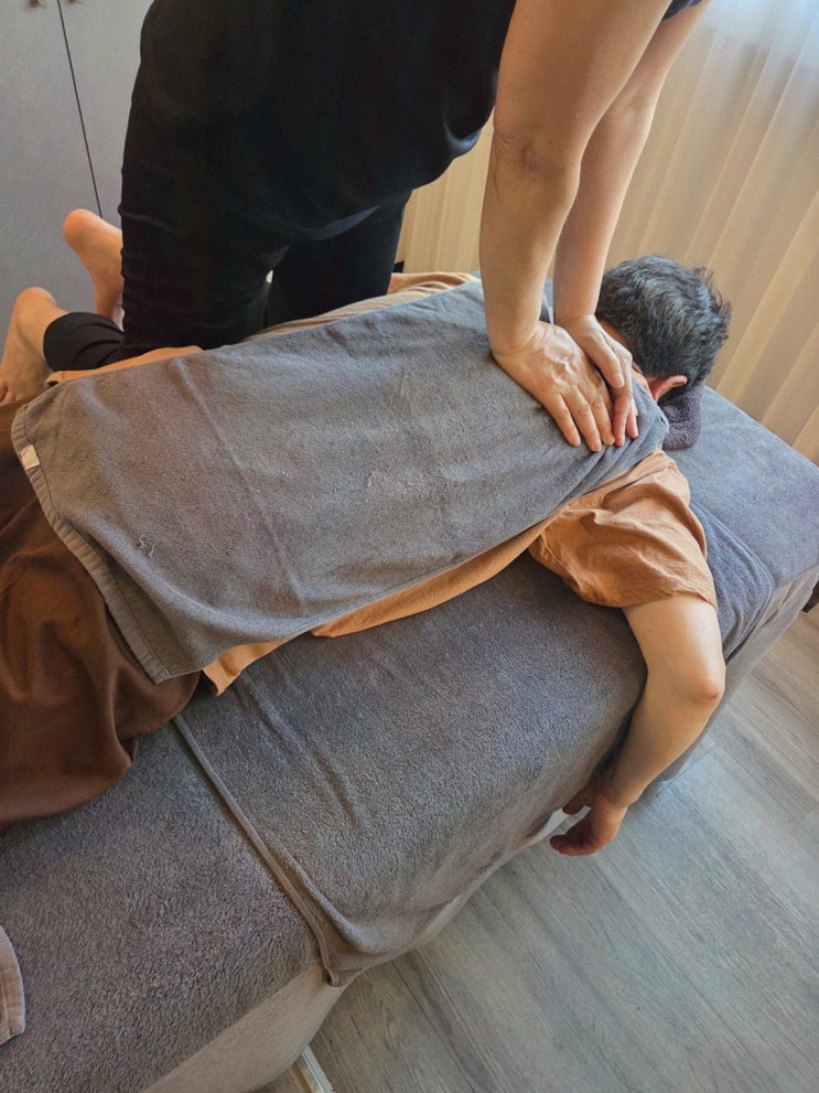  탑스킨아로마마사지 제주, 제주공항마사지로 완벽한 힐링 경험!