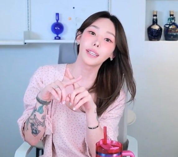 <b>문원 트랜스젠더</b> 세라 맞팔 <b>DM 논란</b> BJ 꽃자 긴급 해명! 1억... 