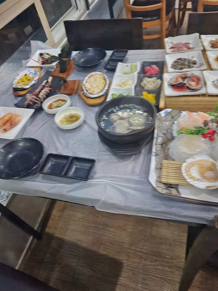  신선한 해산물과 멋진 뷰를 갖춘 이성당맛집, 군산벽란도횟집