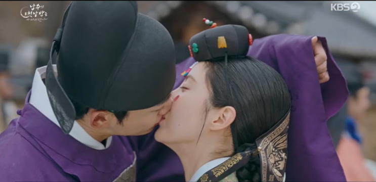 7월 17일 '<b>남주의 첫날밤</b>을 가져버렸다' 최종회 결말 12회 다시... 