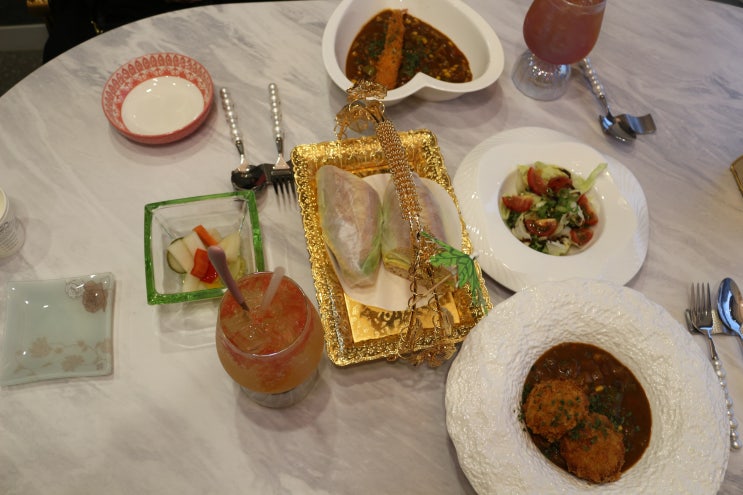  삼계동 김해브런치카페 갔다가 찐 감성터짐 티파니의하루 완전 내 스타일!