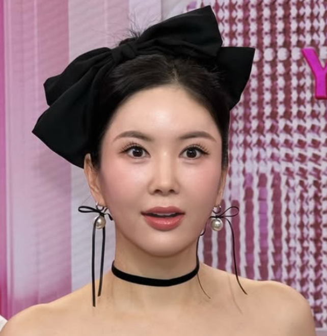  장영란, 46세 바비인형 미모에 홈쇼핑 '전체 매진' 대박…초심+겸손까지 완벽