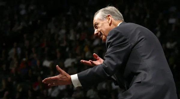  "변명은 잠깐의 위안일 뿐, 미래는 아무것도 바뀌지 않는다." — 지그 지글러 (Zig Ziglar)