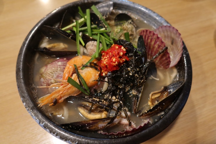  기장아울렛근처맛집 추천 정관 '얼칼' 칼국수,돈까스,왕만두 후기 (+주차, 메뉴)