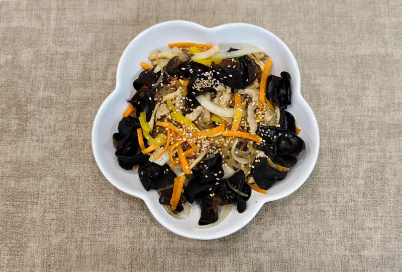 불지 않는 돼지고기 잡채 만들기 잡채용 부위 요리 레시피