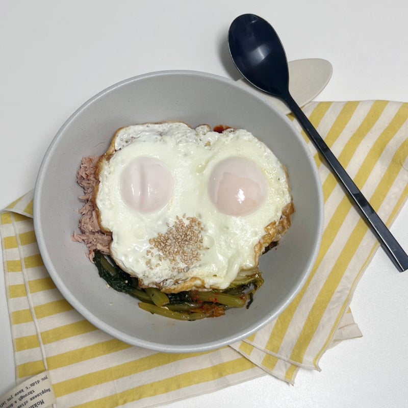 강민경 참치 열무비빔밥 이거 다이어트식 맞나요? 칼로리 대박인데!