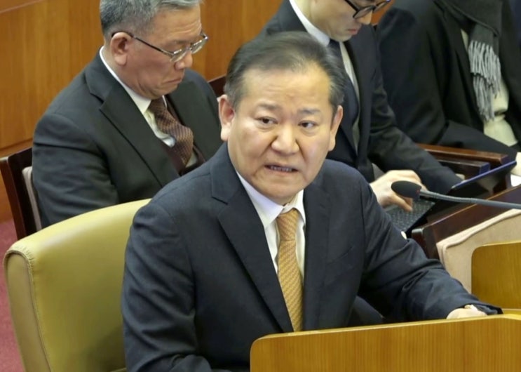 내란 특검, '<b>단전</b>·<b>단수</b> 지시 <b>의혹</b>' 이상민 자택 <b>압수수색</b>