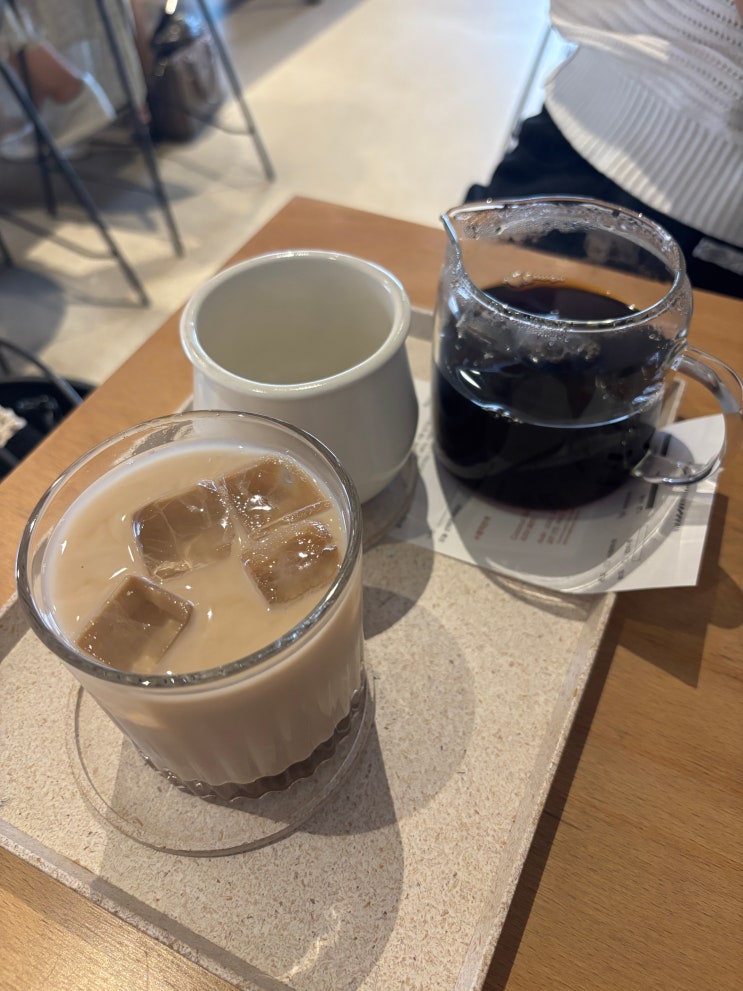  삼덕동 수평적관계, 야외 테라스 있는 한옥 느낌 카페