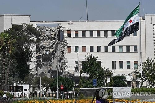<b>이스라엘</b>-<b>시리아</b> 수도 <b>공습</b>, 유엔 안보리 회의 긴급 소집