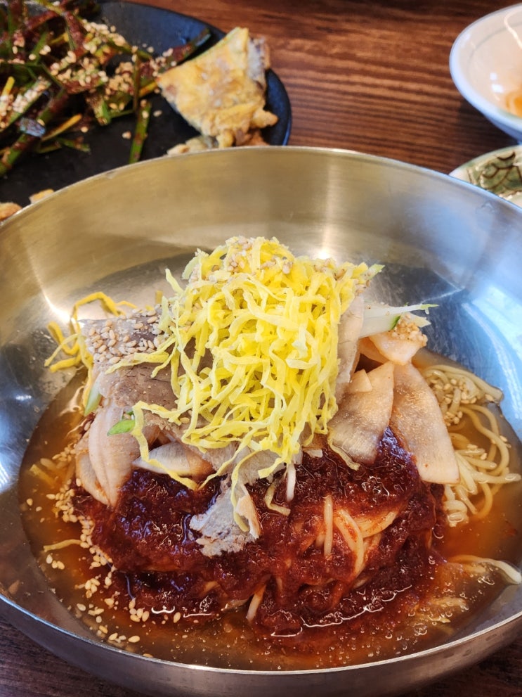  왕송호수맛집 한국수 부산가야밀면, 호수뷰 따라 즐기는 시원한 밀면 한상 [의왕역맛집, 부곡동맛집 추천!]