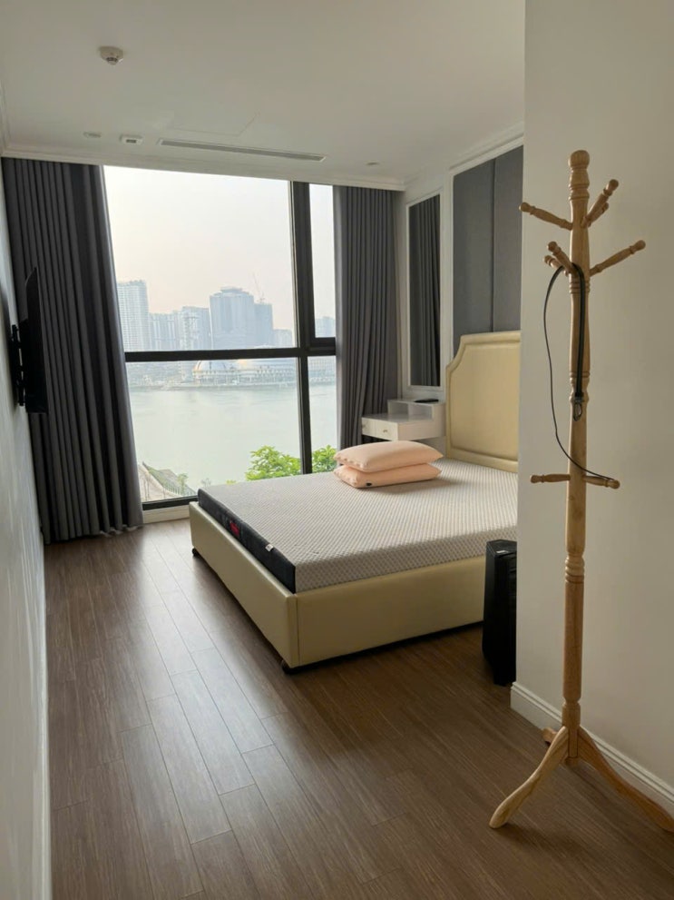  하노이 스카이레이크 S3 3룸 풀옵션 105m2 $1350 좋은 아파트 임대 알려드립니다 ( VINHOMES SKYLAKE