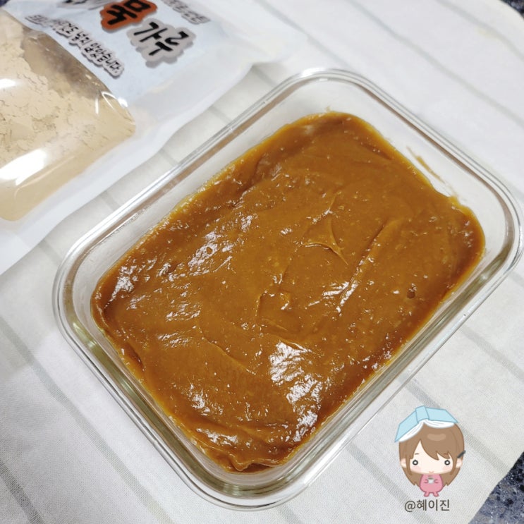 도토리 가루 구매해 묵 만들기 도전. 내가 묵을 만들다니 기적이다.
