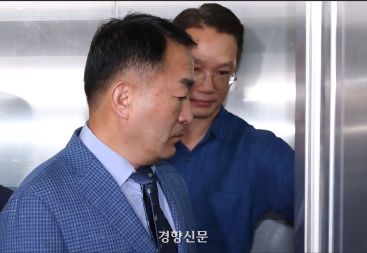 상병 특검팀, <b>김계환</b> 전 <b>사령관</b> ‘모해위증 혐의’ <b>구속영장 청구</b>