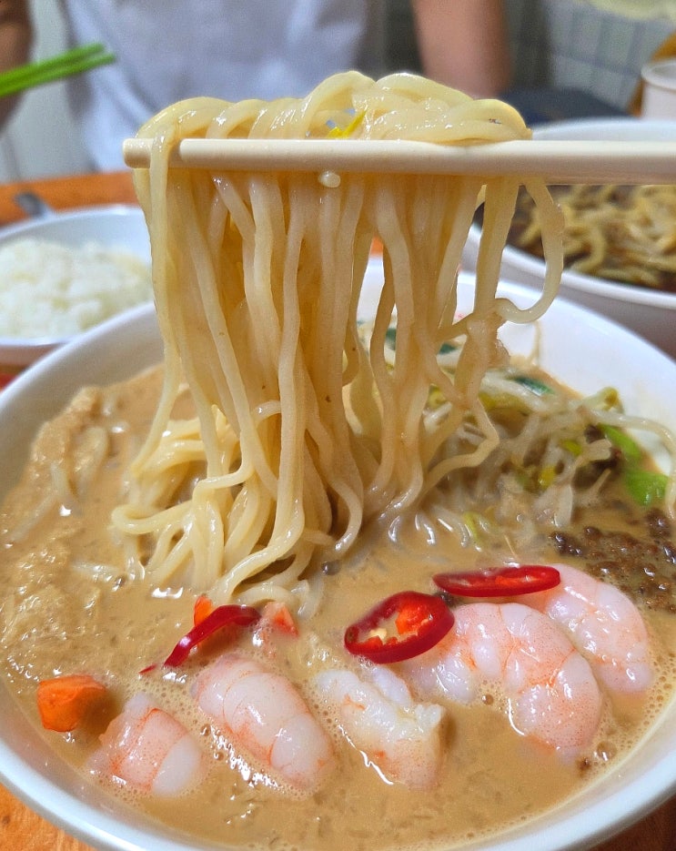  부산 전포 부전역맛집 미쉐린 선정 융캉찌에 서면점 여름별미 중화냉면 웨이팅