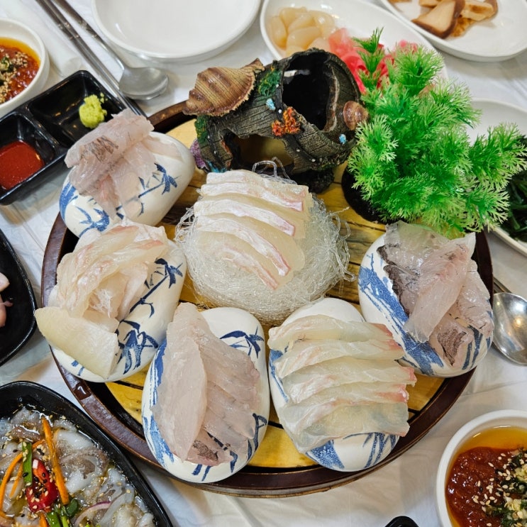 부안 맛집 '변산반도횟집' 격포항 스끼다시 잘 나오는 횟집 추천