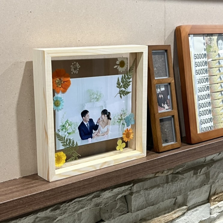  센스있는 신혼부부 집들이선물 선물 추천 청첩장 보관액자 압화 아크릴 나무액자 DIY afterglow 에프터글로우