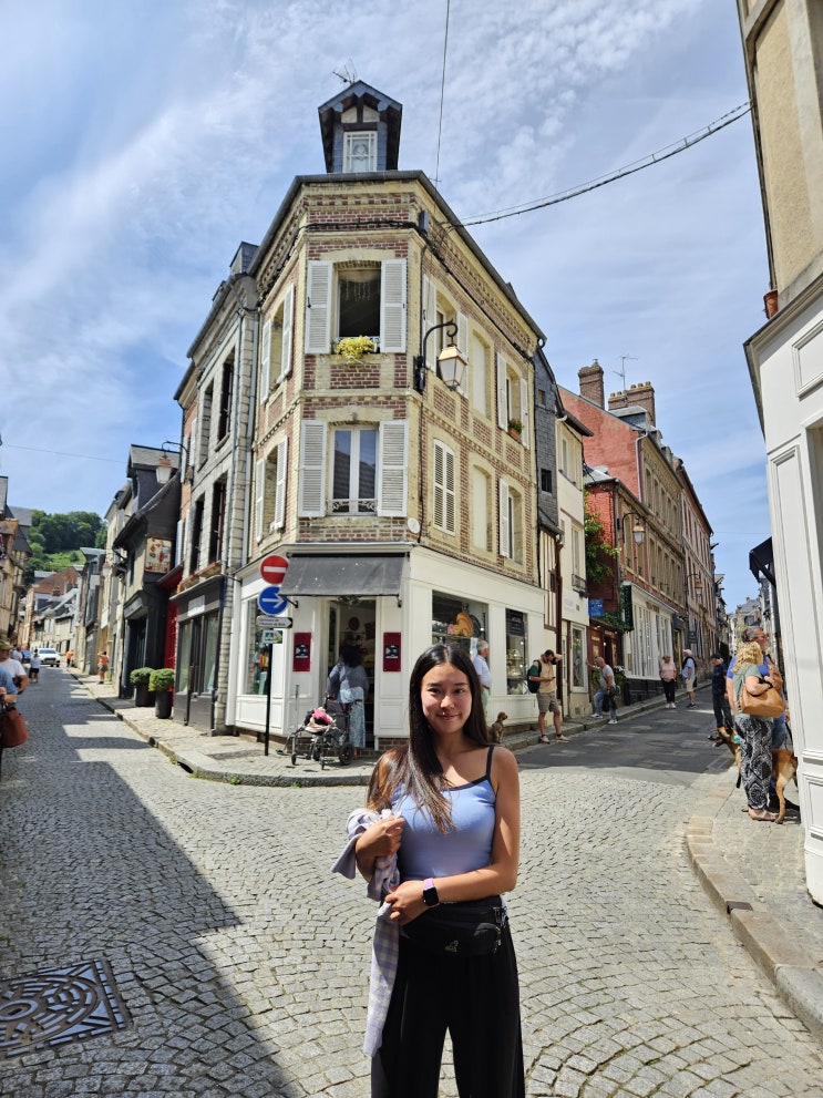  옹플뢰르 Honfleur 아름다운 작은 항구 마을