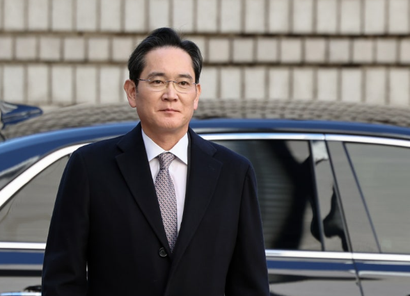<b>이재용</b>의 <b>뉴삼성</b> 1등 DNA 재시동