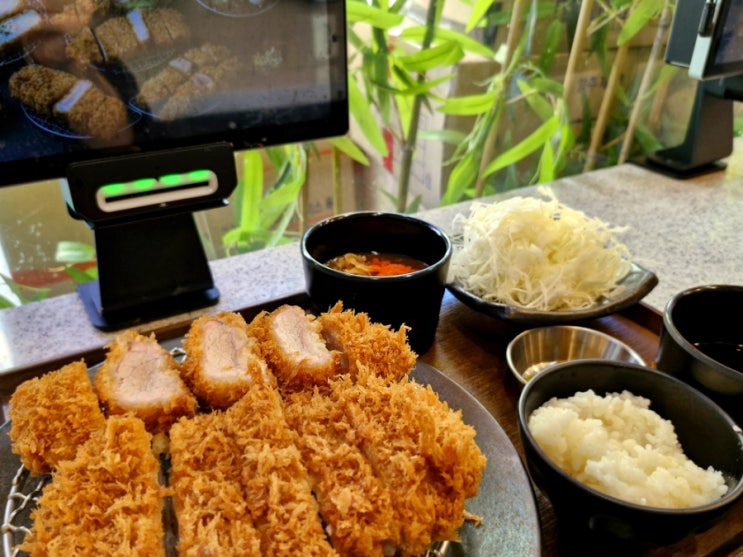  중랑구 돈카츠 맛집 카츠몬스터 면목점 바삭 촉촉 모둠카츠  후기