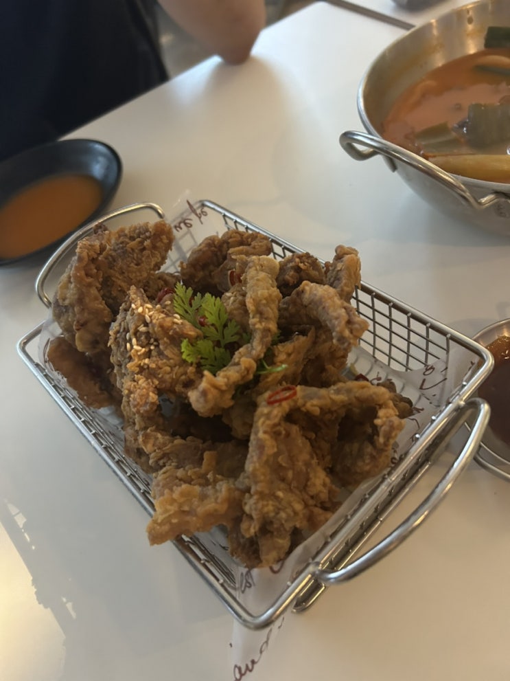  [대전] 봉명동 생맥주 맛집 "퍼프 봉명점" _ 분위기와 맛 모두 잡은 힙한 술집