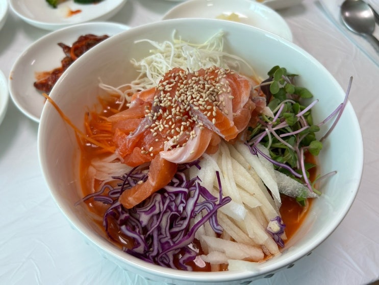  영월 월드송어횟집 | 가성비 좋은 송어 물회 맛집