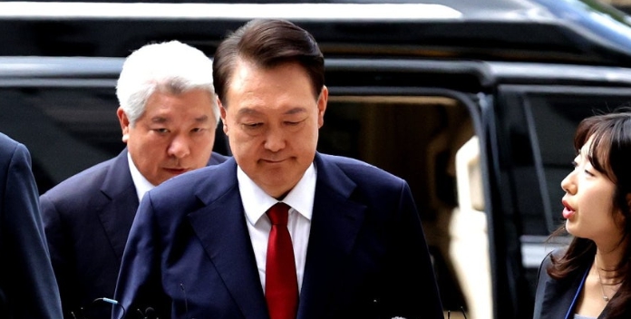  ‘구속기간 연장 NO’ 내란특검의 신속 기소 배경…尹 수사 불응 후폭풍?