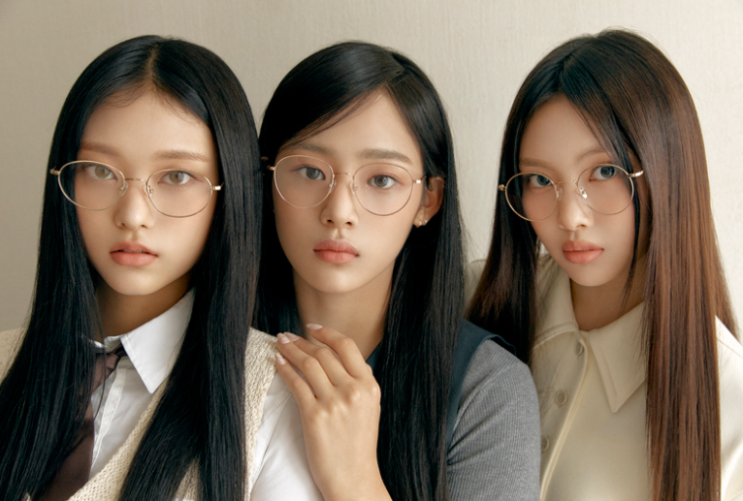  카린 안경테 뉴진스가 쓴 카린 안경테, 북위례 안경존중 입고