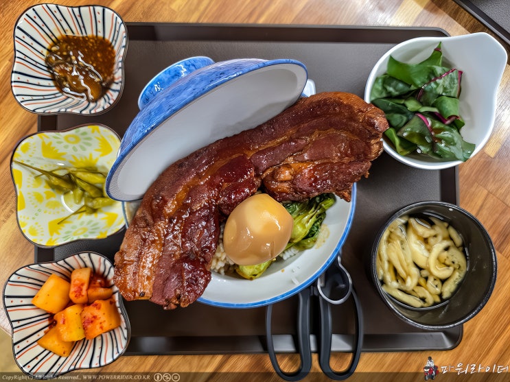  창원 중앙동 맛집 - 하쿠로에서 일본식 덮밥을 먹고 왔습니다. 창원 혼밥하기 좋은 창원 일본식 덮밥 맛집 돈부리 맛집 하쿠로