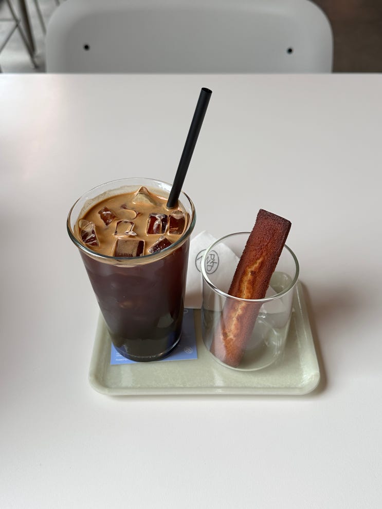  부산 전포 카페 휘낭시에맛집 피켄드