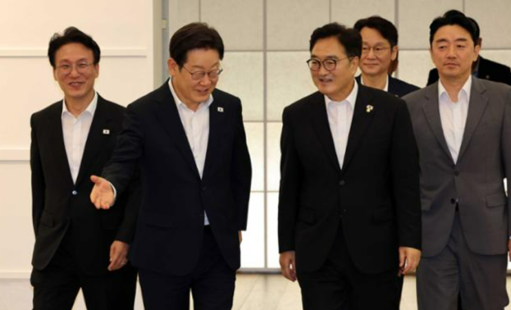 이 대통령, 우 <b>의장</b> 요청에 '육사 내 독립전쟁영웅실' 복원 검토... 