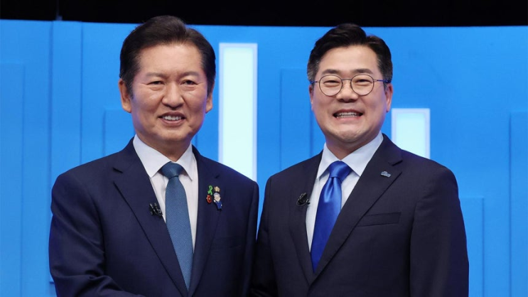 [속보] <b>정청래</b>, 민주당 <b>당대표</b> 첫 <b>경선</b> 충청권 압승!