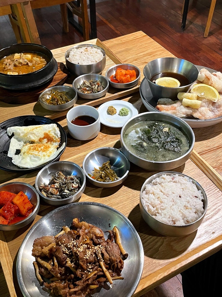  대구 수성구 두산동 맛집 황금역 점심 밥집 카페동이 1호점