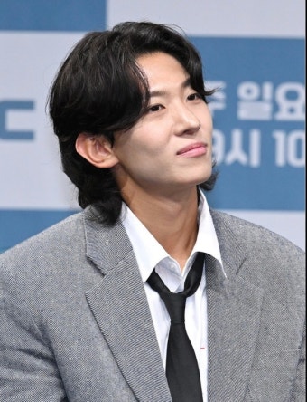 ‘<b>연기</b> 도전’ <b>덱스</b> 김진영, ‘<b>아이쇼핑</b>’ 감독도 감탄!... 