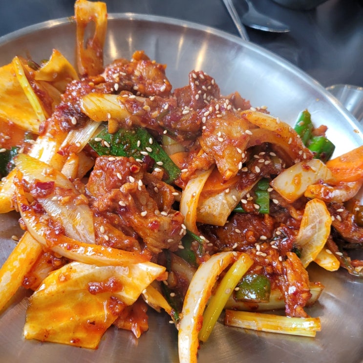 석촌역ㆍ잠실역맛집:[돼지집]후기/ 제육볶음 진짜 맛있어요!