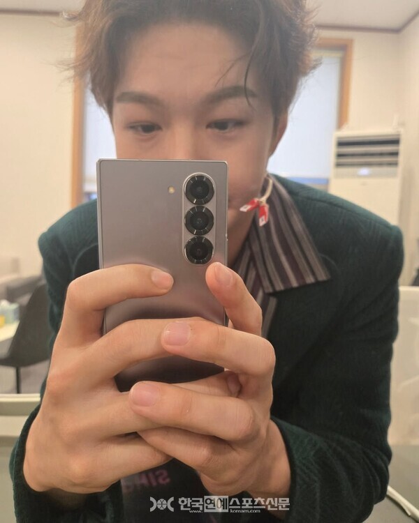 <b>이창섭</b>, 성대 부상 딛고 복귀…김태호 PD와 ‘<b>살롱드돌</b>’... 