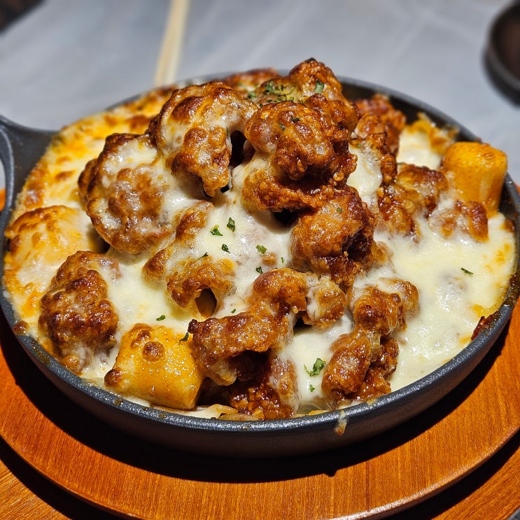  부산 북구 단체 대관 가능한 안주 맛도리 술집 만덕닭강정