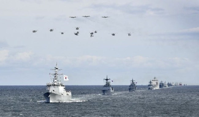 2025 <b>해군</b> 부산 국제<b>관함식</b> _<b>해상</b>에서 펼쳐질 함정 <b>사열</b>의... 
