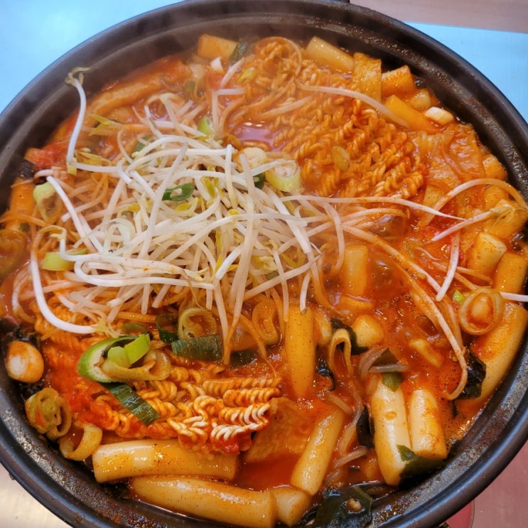  송리단길맛집:[마미떡 송파점]후기/ 미역넣은 즉떡 맛있어요!