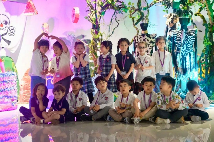  중국 초등학교의 특별한 예술 교육, 칭다오 아메라시아 국제학교의 HeART! 전시회