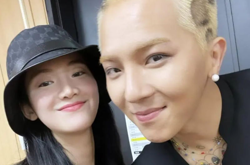 폭발하는 궁금증! 박주현·송민호, 2년째 연인설?