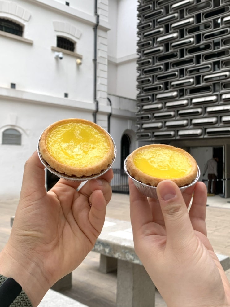  홍콩 타이청 베이커리(TAI CHEONG BAKERY) :: 소호거리 셩완 가볼만한 곳,베이크하우스 비교,나혼산 구성환 배우 에그타르트,제니베이커리 미드레벨 덩라우 벽화