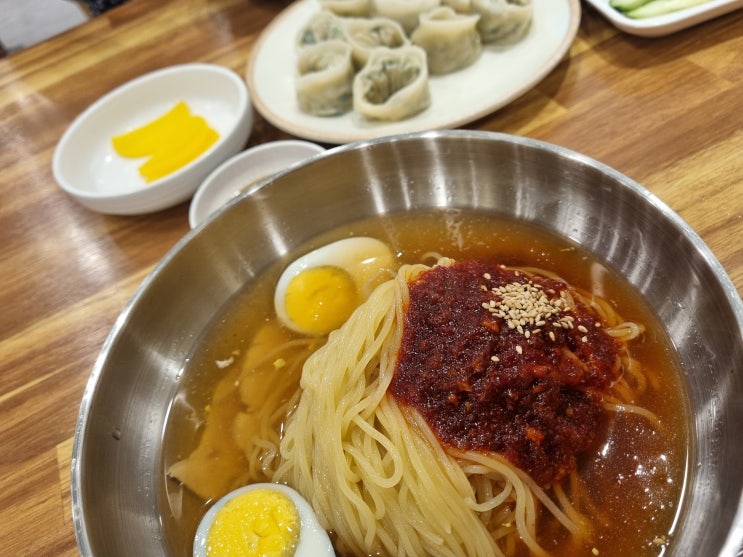  부산역 밀면 맛집 영동밀면 돼지국밥